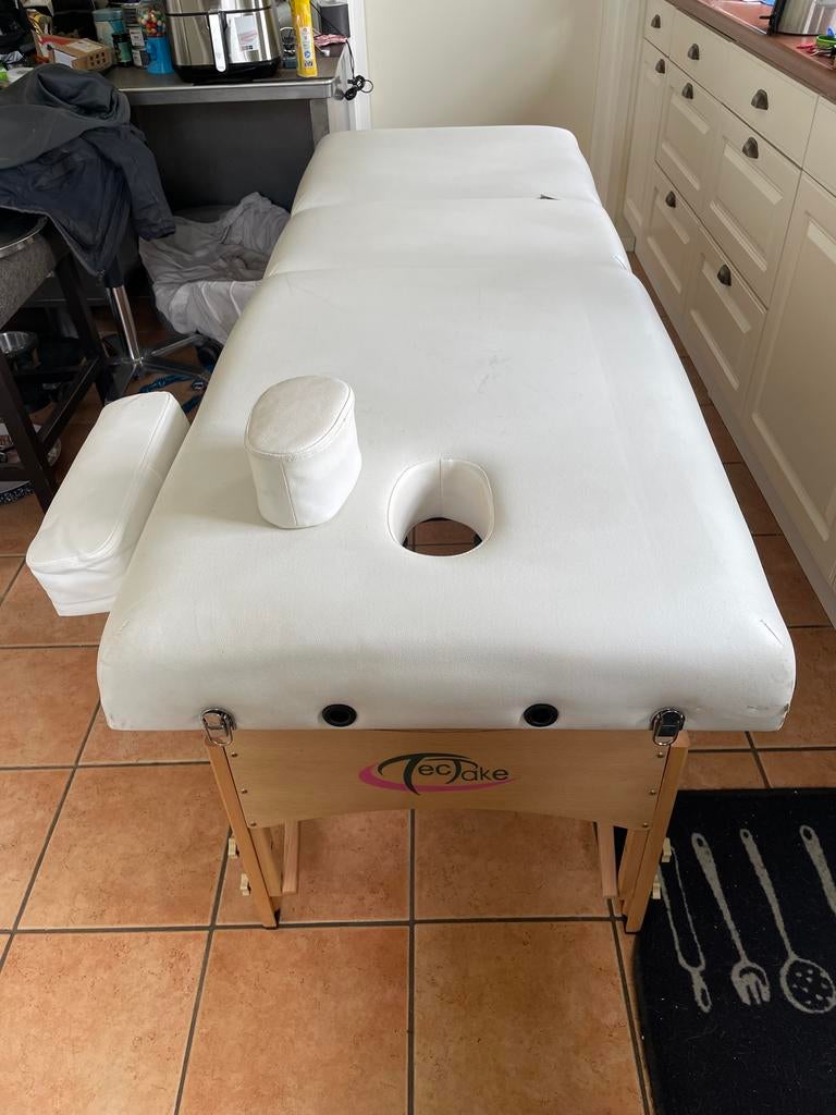 Massagetafel opklapbaar hout  merk Tectake, Ophalen, Gebruikt, Massagetafel