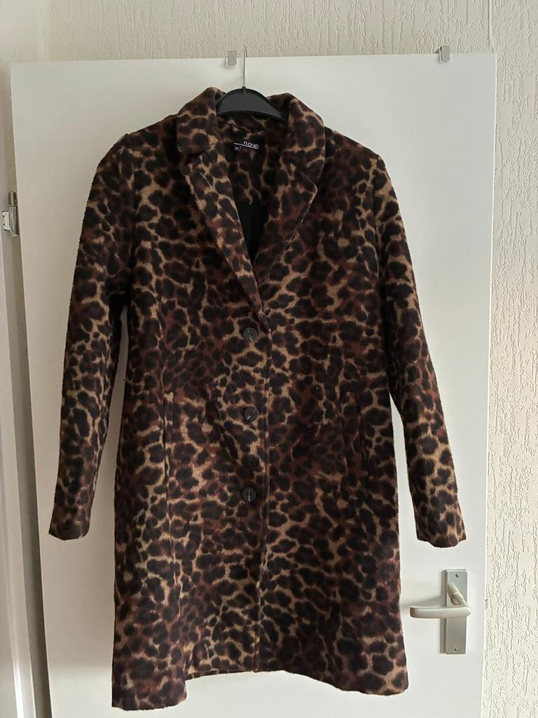 Norah jas maat 38, in nieuwstaat, Kleding | Dames, Jassen | Winter, Ophalen, Zo goed als nieuw, Maat 38/40 (M), Bruin