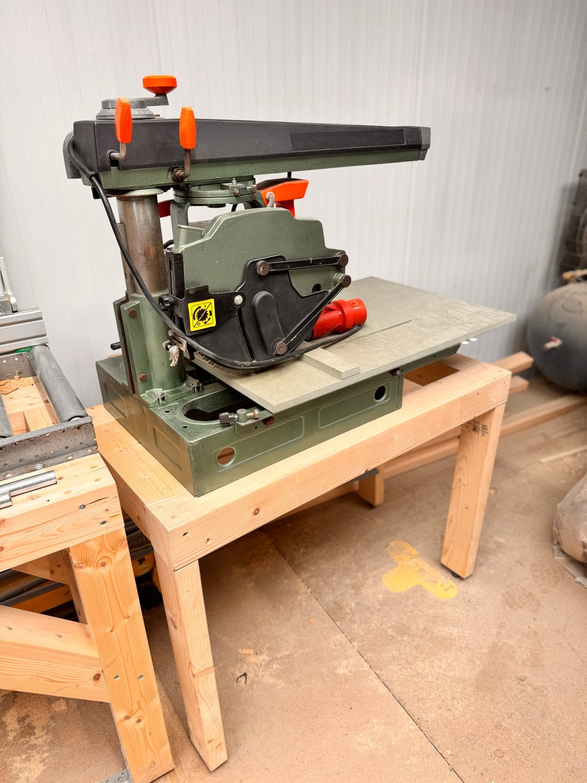 Dewalt Radiaalzaag DW 125 - Krachtige 3-fasen motor, Doe-het-zelf en Verbouw, Ophalen, Gebruikt, 70 mm of meer, Afkortzaag