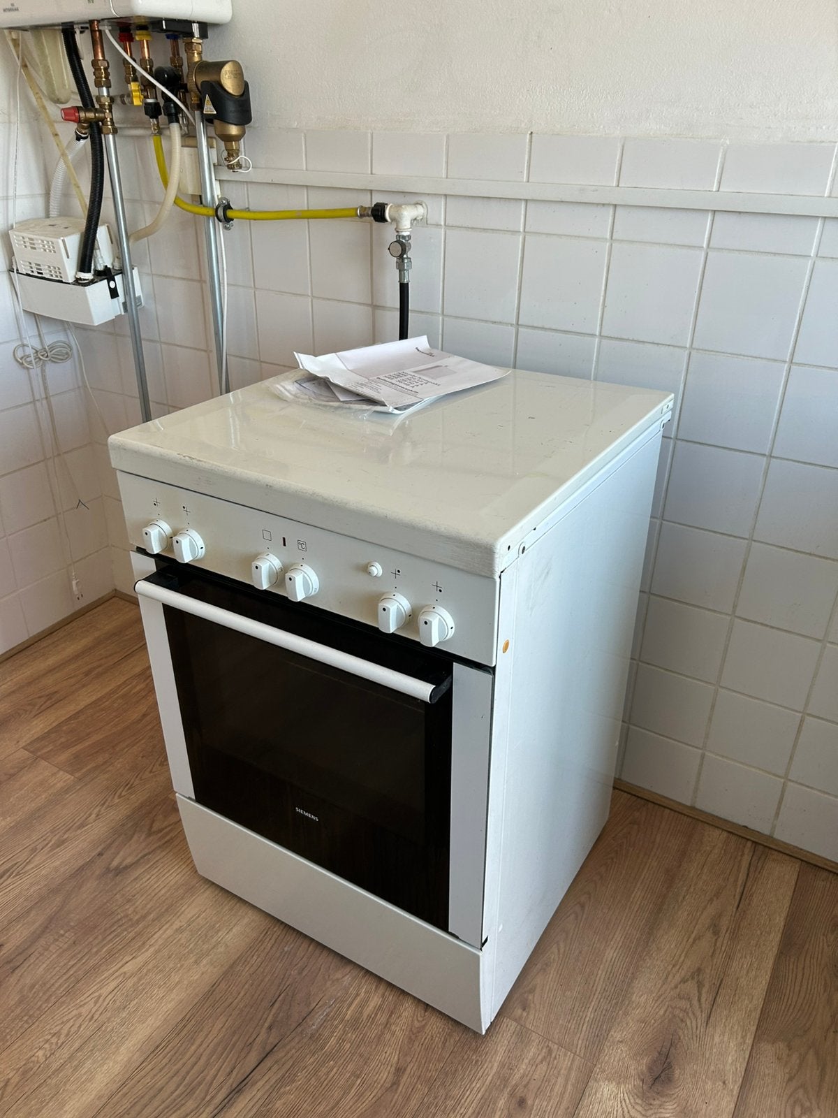 Siemens gasfornuis, Ophalen, Gebruikt, 4 kookzones, Gas
