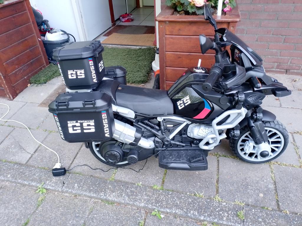 Kinder elektrische motor 12 volt BMW GSADV, Ophalen of Verzenden, Zo goed als nieuw