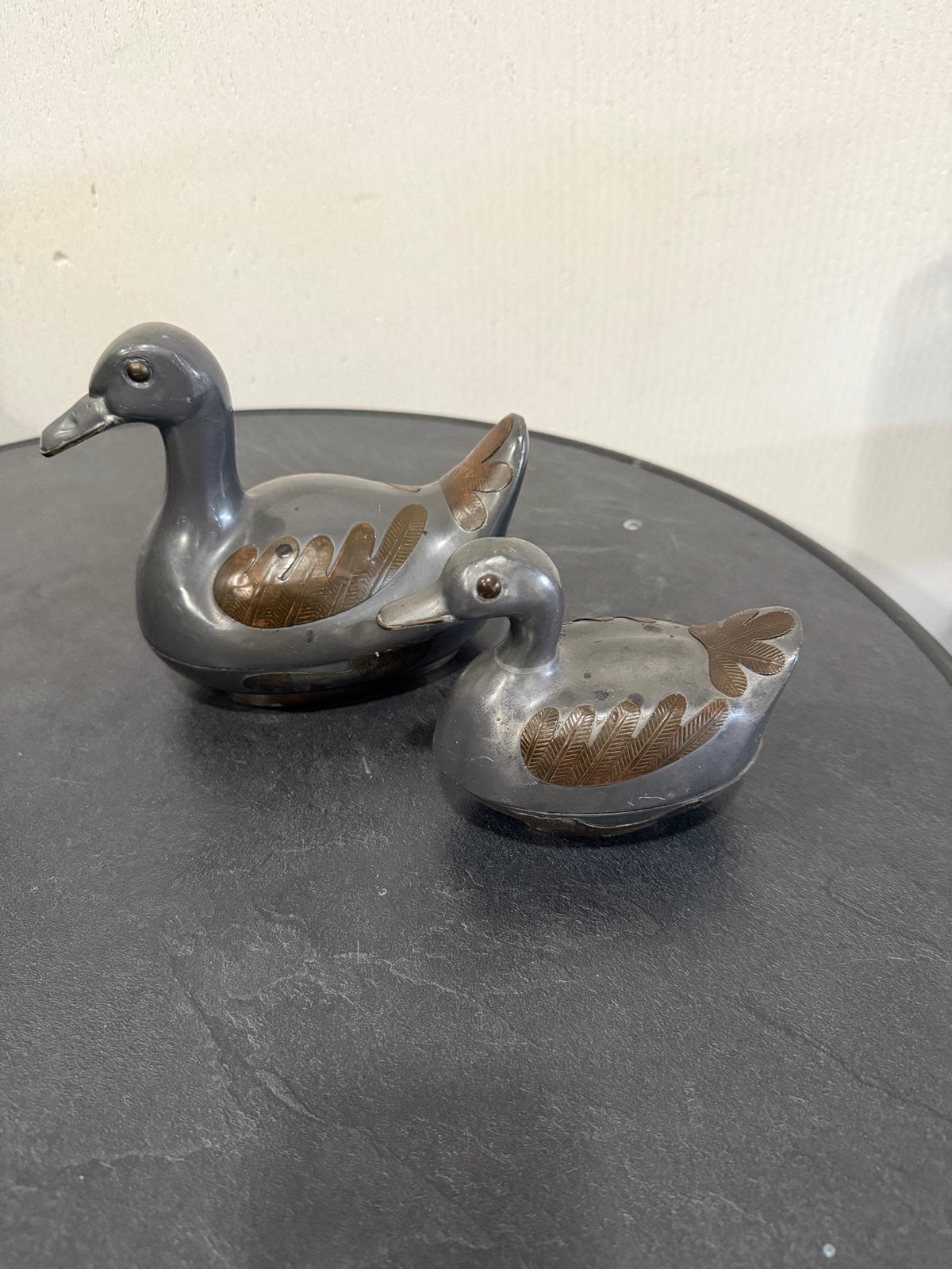 Set van 2 vintage metalen eenden beeldjes, Ophalen
