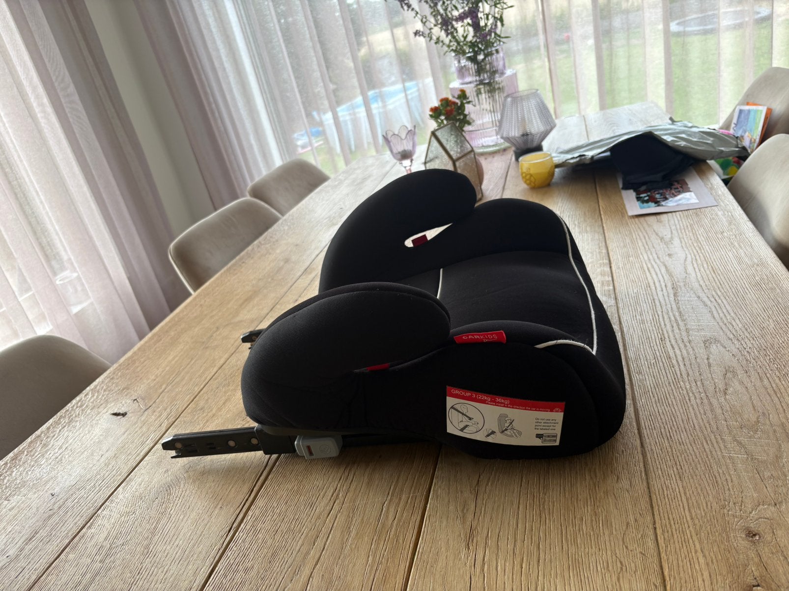 Zitverhoger met isofix, Overige merken, 22 t/m 36 kg, Ophalen of Verzenden, Zo goed als nieuw