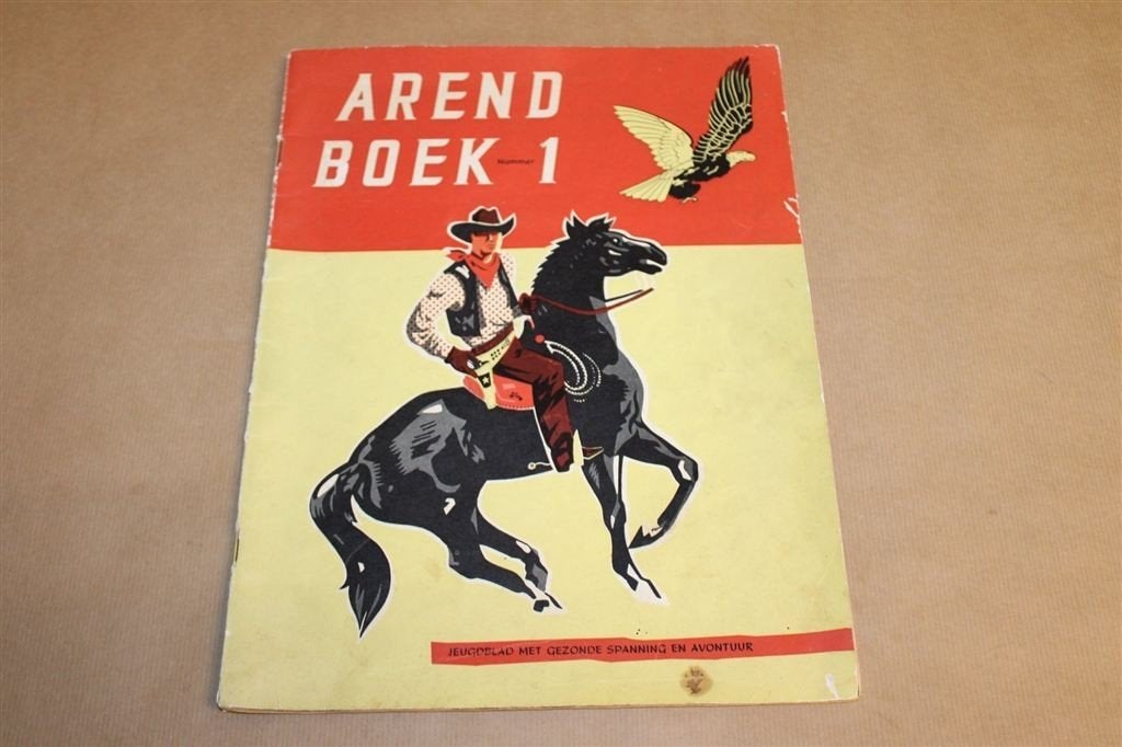 Arend Jaarboek No 1 — Vintage Jeugdblad met Strips 1956, Eén stripboek, Ophalen of Verzenden, Gelezen