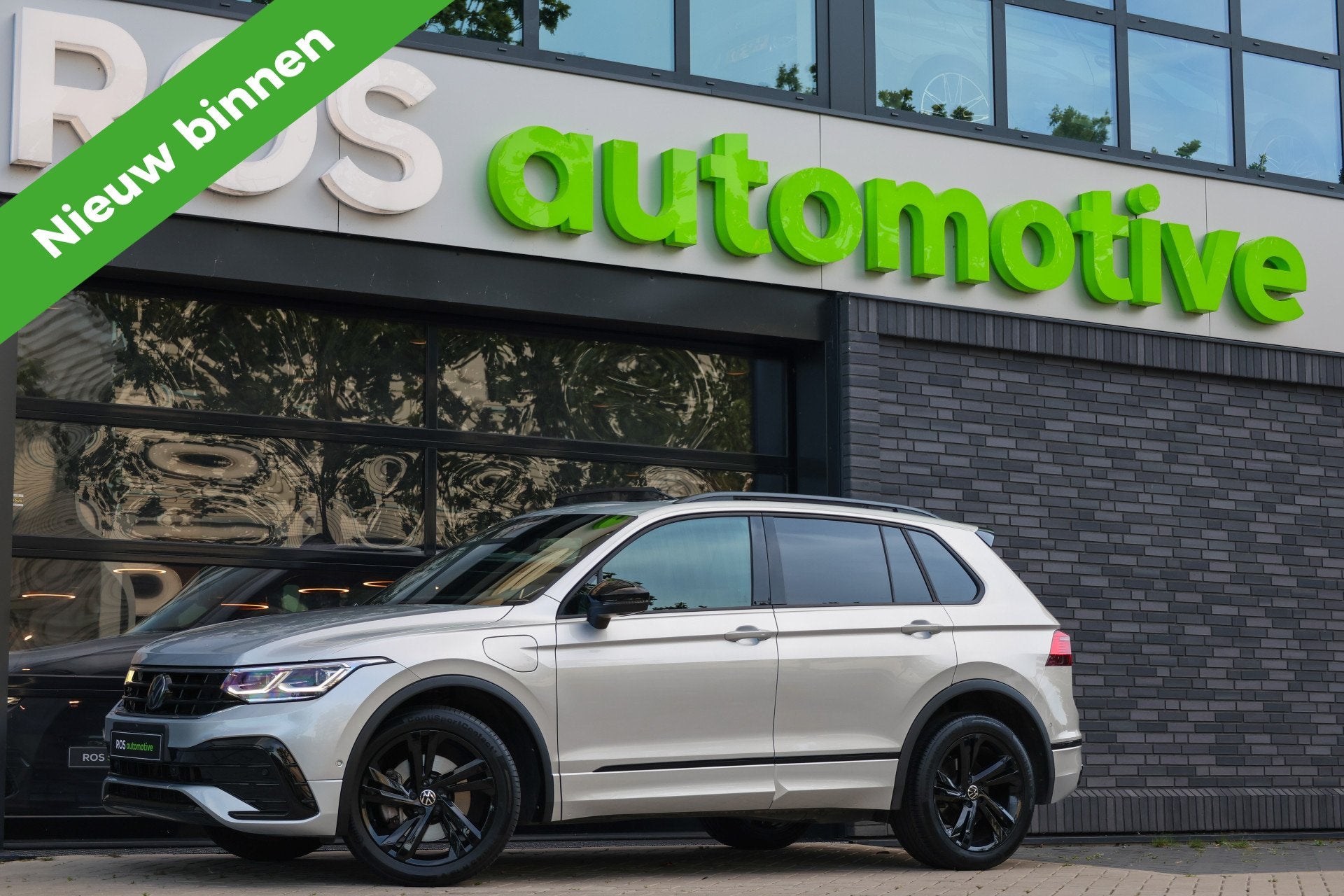 Volkswagen Tiguan 1.4 TSI eHybrid R-Line Business+ | BTW | L, 1716 kg, 4 cilinders, Hybride Elektrisch/Benzine, SUV of Terreinwagen