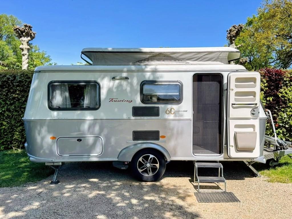 Eriba Touring Troll 542 in 60 Jahre uitvoering, Caravans en Kamperen, Caravans, Omvormbare zithoek, Standaardzit, Schokbreker