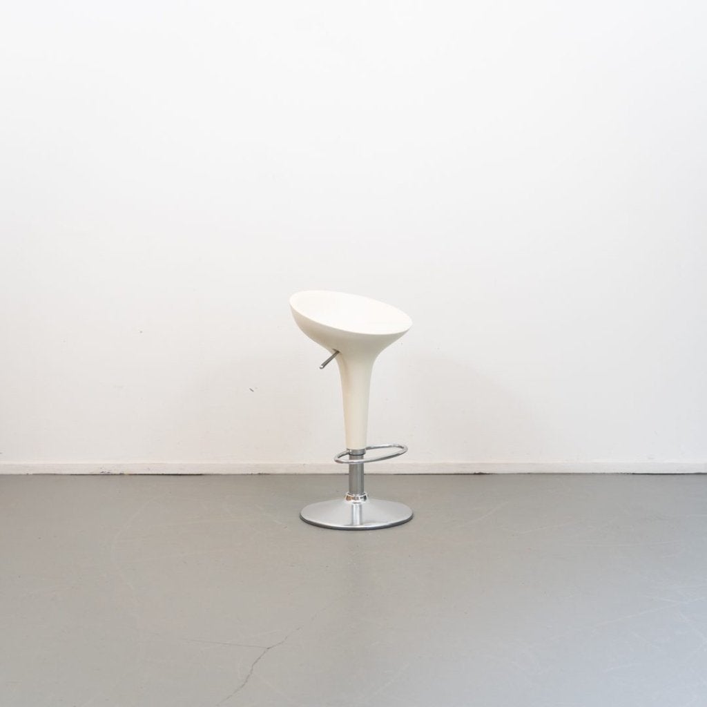 Magis Bombo Kruk Wit Kunststof - Chroom