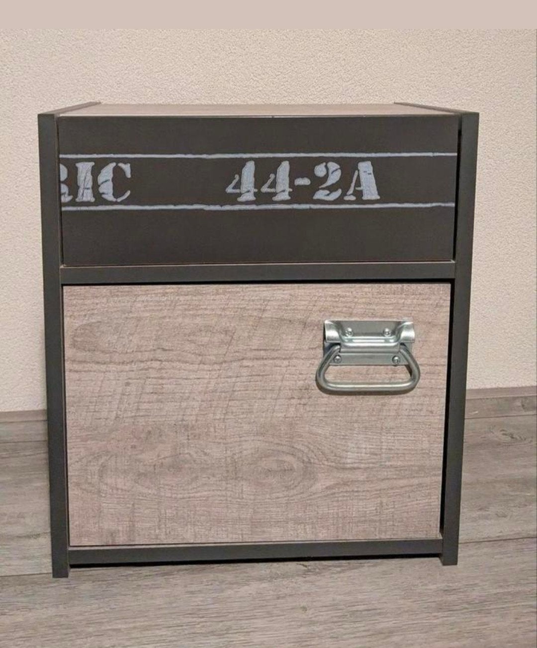 Parisot fabric stoer industrieel nachtkastje, Ophalen, Hout, Minder dan 45 cm, Minder dan 55 cm