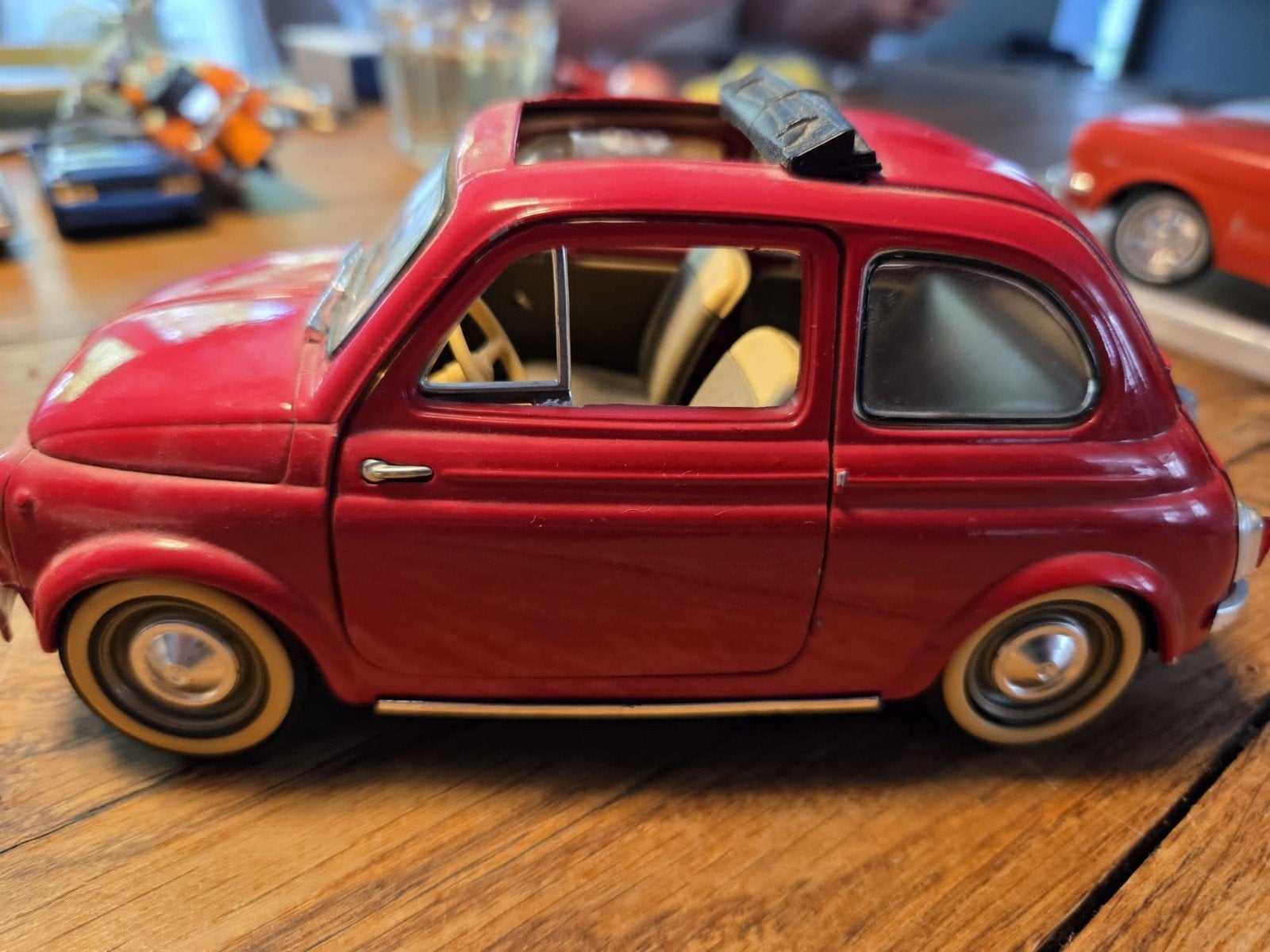 Solido Prestige Fiat 500 (1960) Rood - Schaalmodel 1:18, Ophalen of Verzenden, Zo goed als nieuw, Auto, Solido