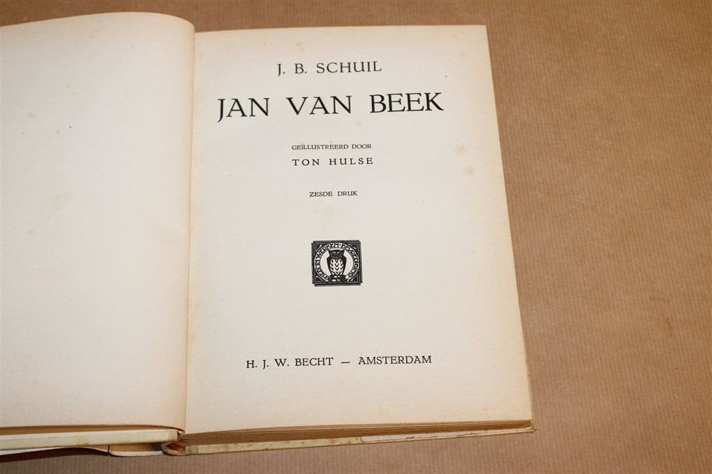 Jan van Beek — J.B. Schuil, Vintage uitgave 1950, Ophalen of Verzenden, Gelezen