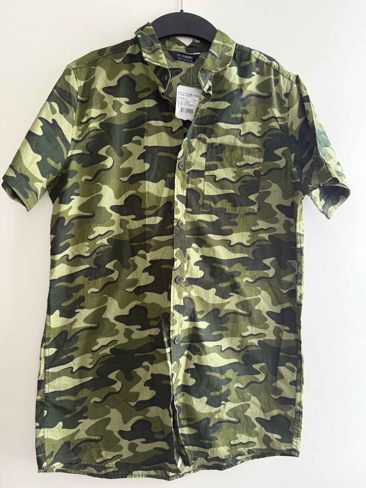 LC Waikiki Camouflage Overhemd Jongens - Nieuw, Ophalen of Verzenden, Nieuw, Jongen, Overhemd of Blouse