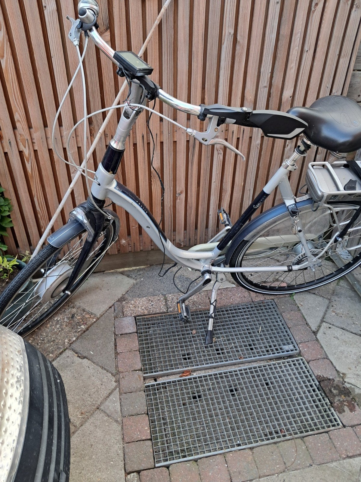 Sparta elektrische fiets (ondersteuning werkt niet), Ophalen, Minder dan 30 km per accu, Sparta, Gebruikt