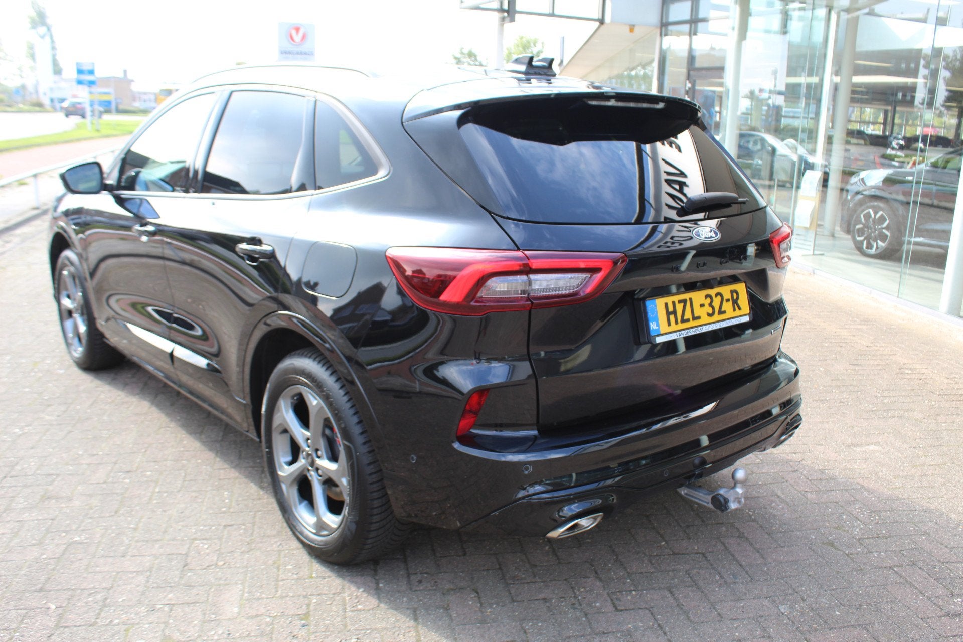 Ford Kuga 2.5 PHEV ST-Line X , 2100kg Trekhaak , Nieuw model, Auto's, Ford, 12 maanden, Gebruikt, Zwart, Plug-in hybride