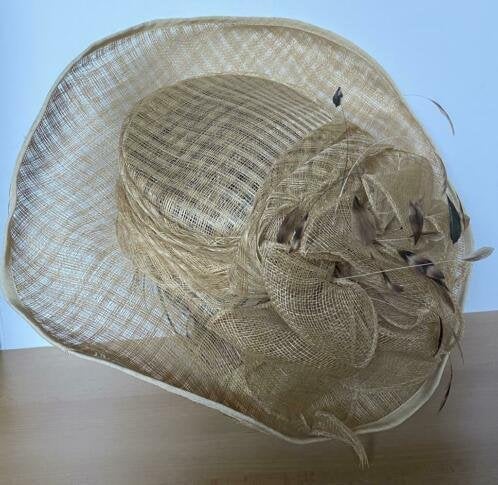 Victoria Ann/exclusive Millinery hoed maat 57, Ophalen of Verzenden, Zo goed als nieuw, 56 of 57 cm (M, 7 of 7⅛ inch), Hoed