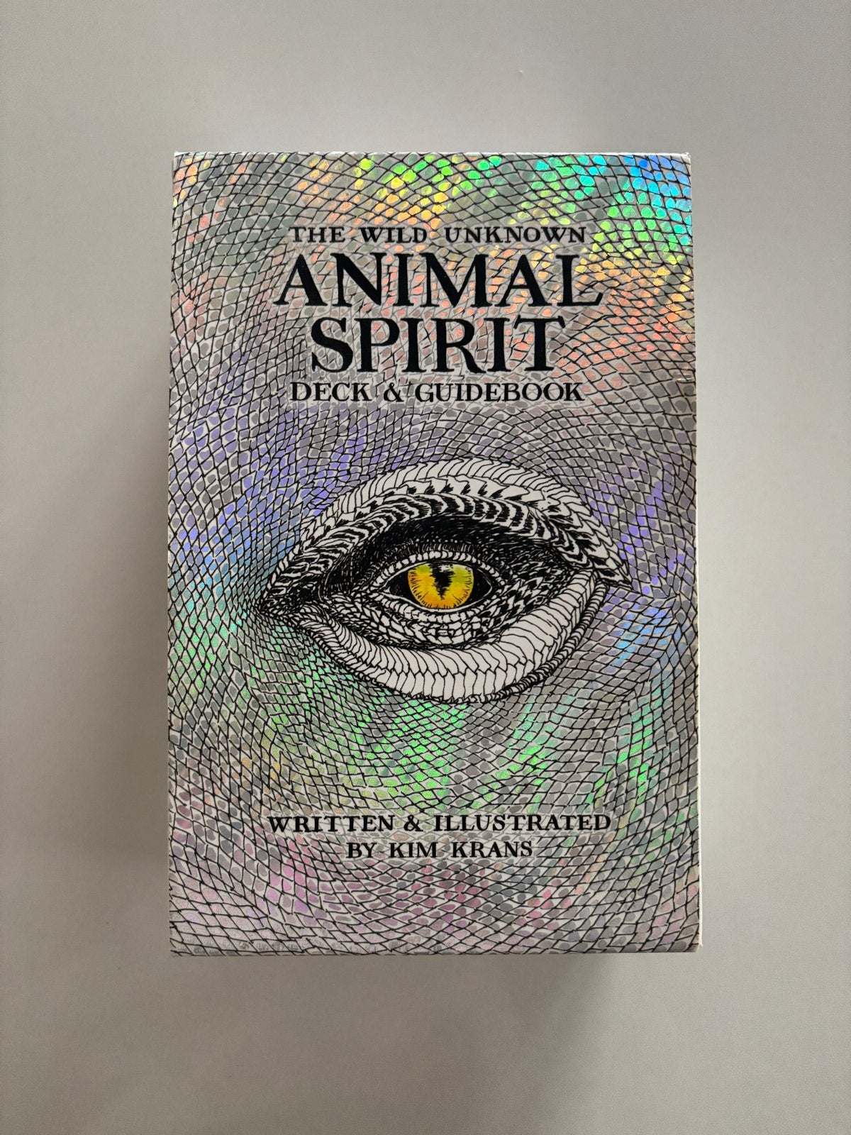 The Wild Unknown Animal Spirit Deck & Guidebook, Boeken, Ophalen of Verzenden, Zo goed als nieuw, Spiritualiteit algemeen, Instructieboek