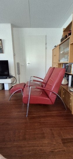 Foto 3 van 2 Harvink design fauteuils met 1 hocker