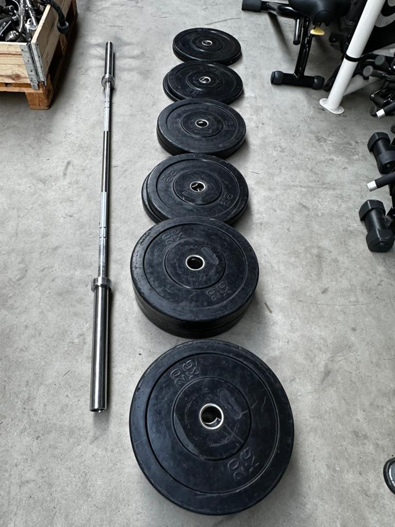 140kg Bumperplates + Olympische Barbell 220cm, Ophalen, Gebruikt, Halterschijven