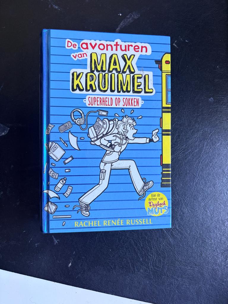 De avonturen van Max Kruimel - Superheld op sokken, Ophalen, Zo goed als nieuw, Fictie