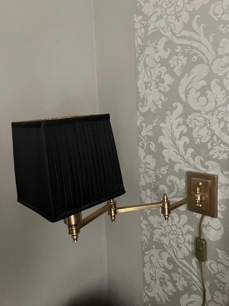 EICHHOLTZ SET 2 wandlampen Lexington Swing + kappen, Huis en Inrichting, Met schakelaar, Metaal, Ophalen of Verzenden, Zo goed als nieuw