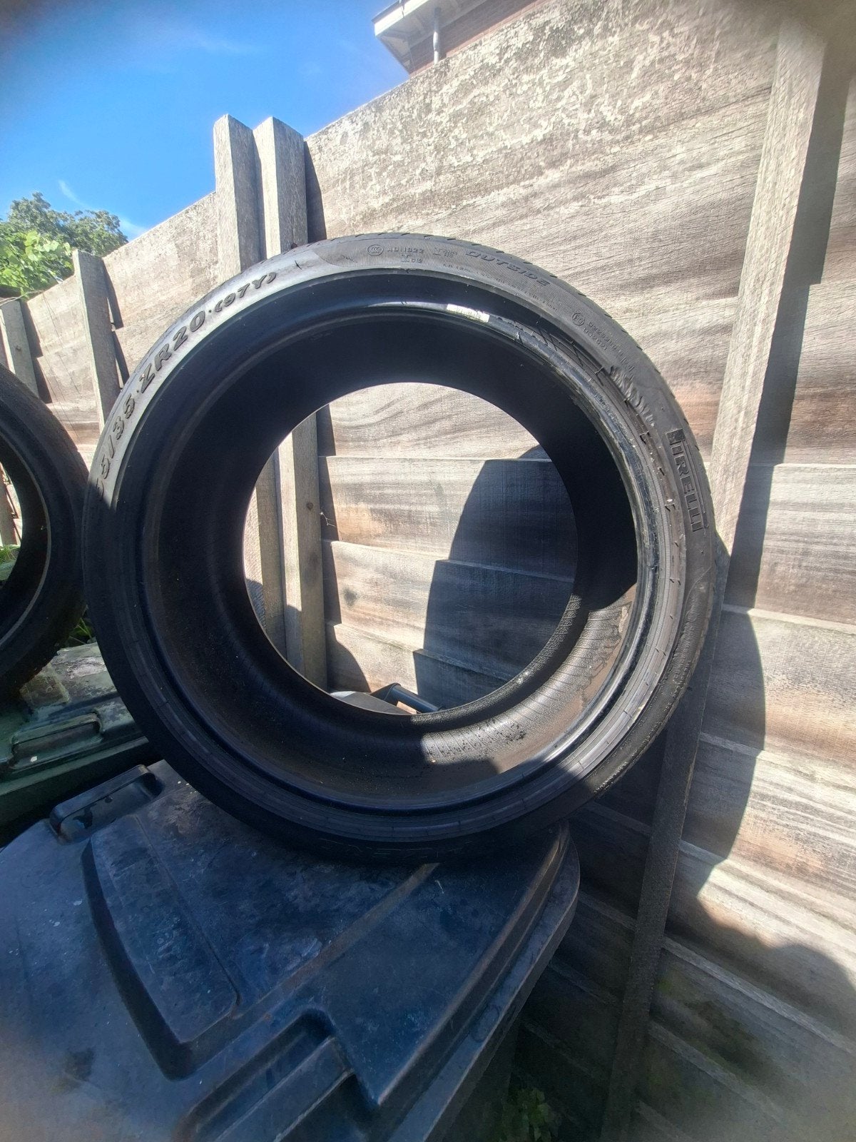 Pirelli p zero 255 35 20, Ophalen, Gebruikt, 255 mm, Band(en)