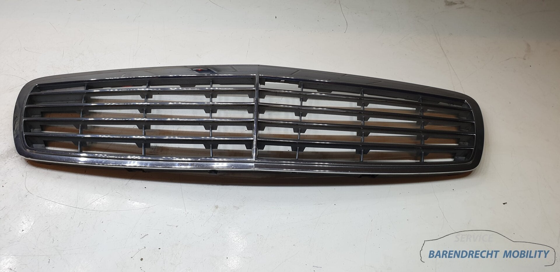 Elegance radiateur grille grill Mercedes E Klasse W211 S211, Gebruikt, Mercedes-Benz AG, Mercedes-Benz, Ophalen of Verzenden