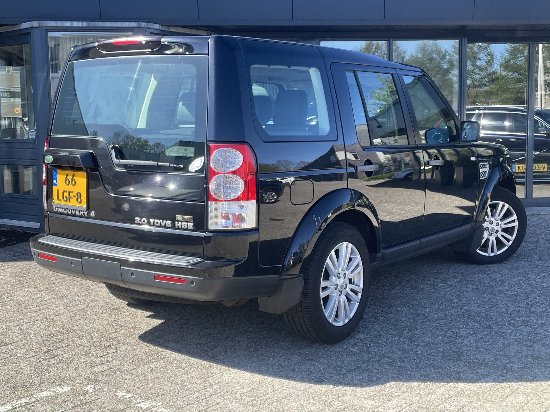 Land Rover Discovery 3.0 SDV6 HSE EXPORT OF HANDEL - LEES TE, Automaat, Euro 5, Gebruikt, 2993 cc