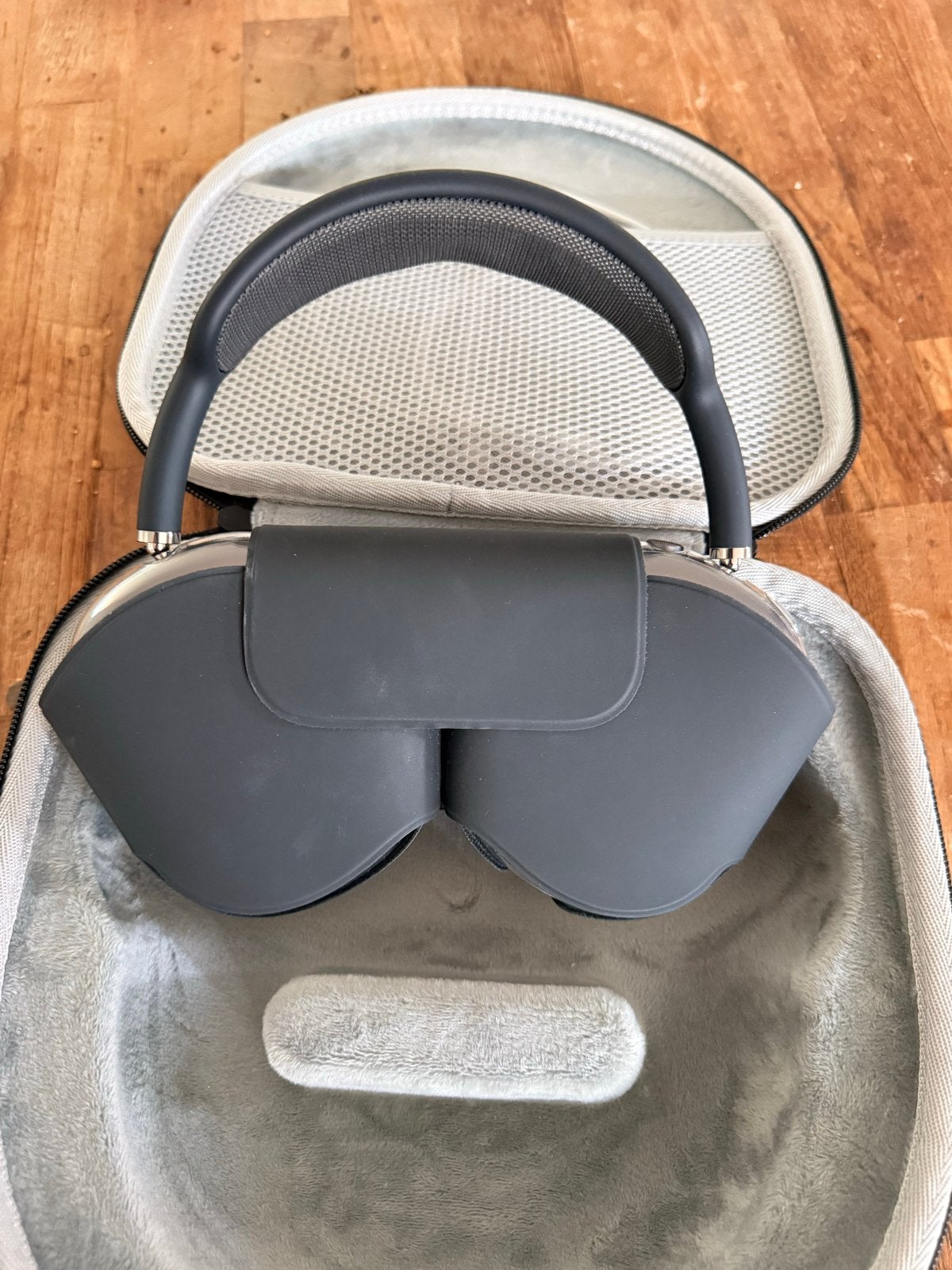 Apple AirPods Max Spacegrijs met Smart Case en extra hoes, Audio, Tv en Foto, Koptelefoons, Ophalen, Bluetooth, Zo goed als nieuw