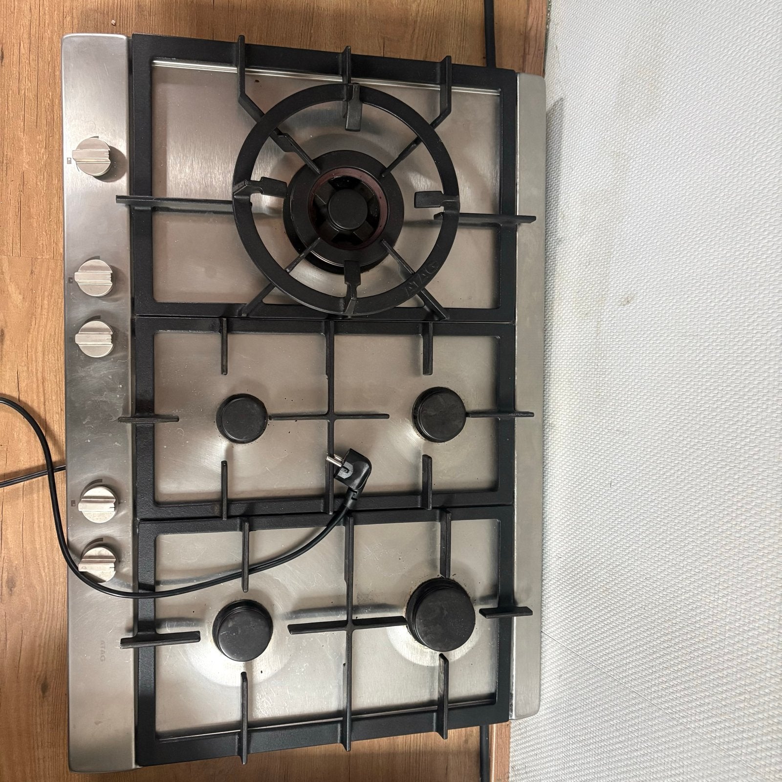 Nette 5-pits gaskookplaat - RVS, Gebruikt, Inbouw, Gas, 4 kookzones