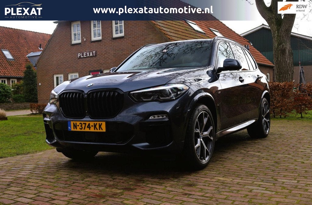 BMW X5 XDrive30d High Executive | M-Pakket | Dodehoek bewaki, Gebruikt, 2993 cc, Leder, Bedrijf