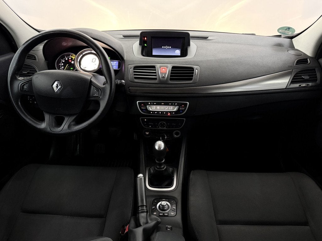 Renault Mégane Estate 1.6 Expression Clima, Navi, Lichtmeta, Voorwielaandrijving, Stof, Gebruikt, 4 cilinders