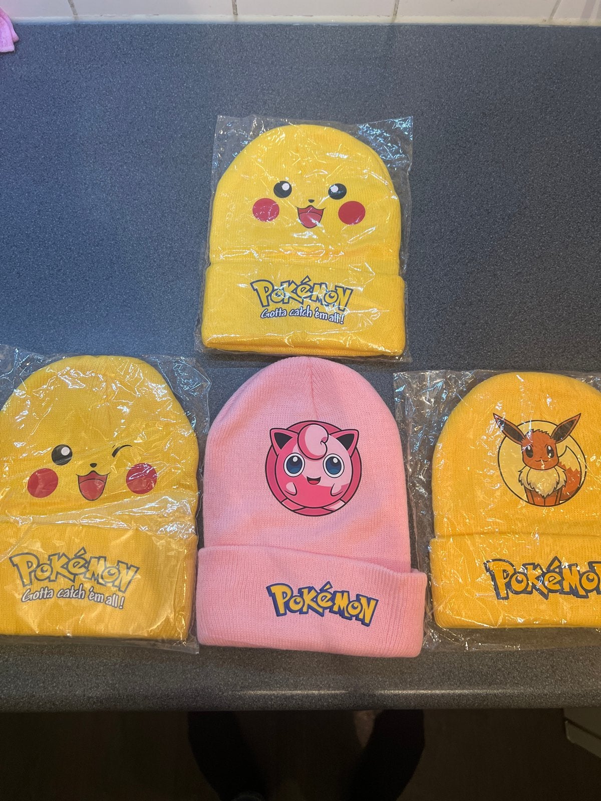 Nieuwe Pokémon mutsen - Pikachu, Jigglypuff, Eevee, Ophalen of Verzenden, Nieuw