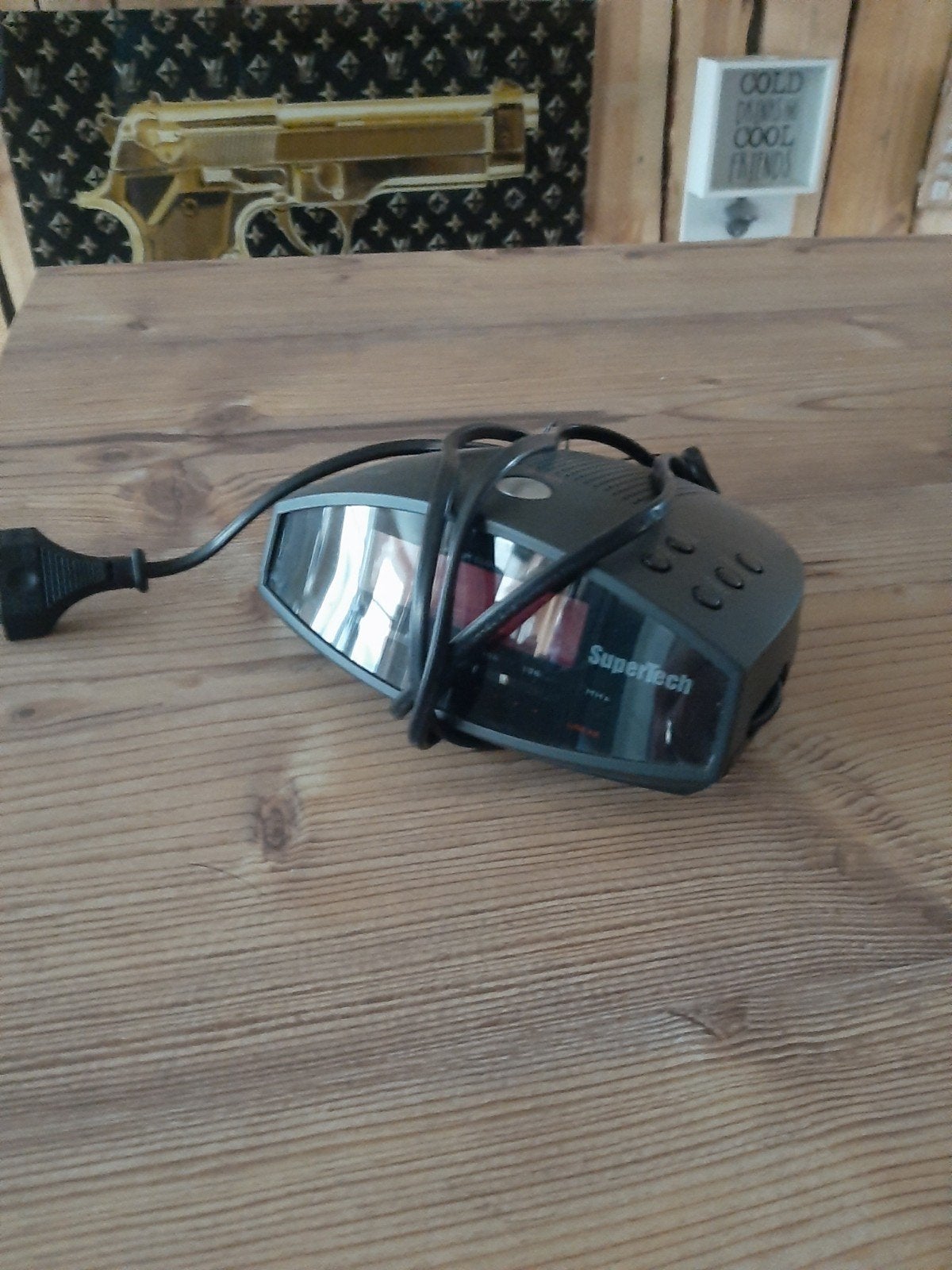 Supertech Wekkerradio - Compact en Functioneel, Audio, Tv en Foto, Ophalen of Verzenden