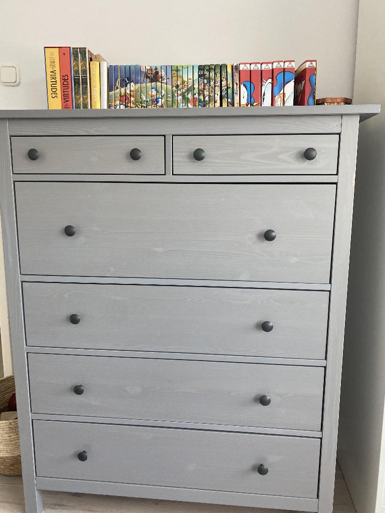 IKEA HEMNES ladekast – grijs gebeitst – 6 laden – 108x131 cm, Ophalen, 100 tot 150 cm, 5 laden of meer, Minder dan 100 cm