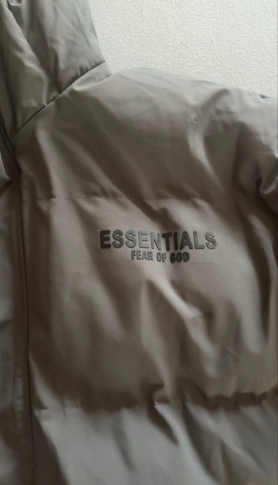 Essentials Fear of God Puffer Jacket - Zo goed als nieuw, Ophalen of Verzenden, Zo goed als nieuw, Maat 46/48 (XL) of groter, Grijs