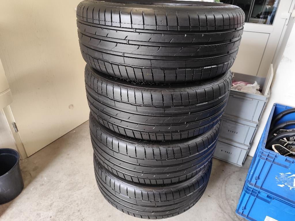 4x Nieuwe Demo banden Hankook 235/45R21, Ophalen, Banden en Velgen, Nieuw, 21 inch