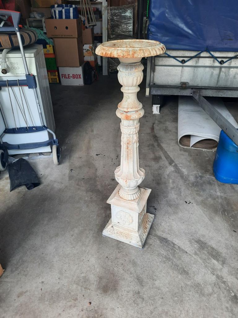 Decoratieve gietijzeren kaarsenstandaard / zuil, Ophalen, Gebruikt, Metaal, Overige typen