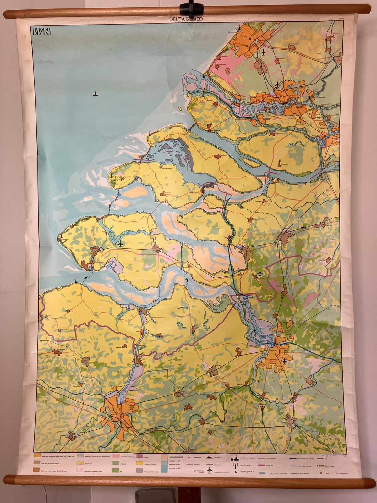 Schoolkaart Deltagebied, Antiek en Kunst, Antiek | Schoolplaten, Ophalen of Verzenden, Aardrijkskunde