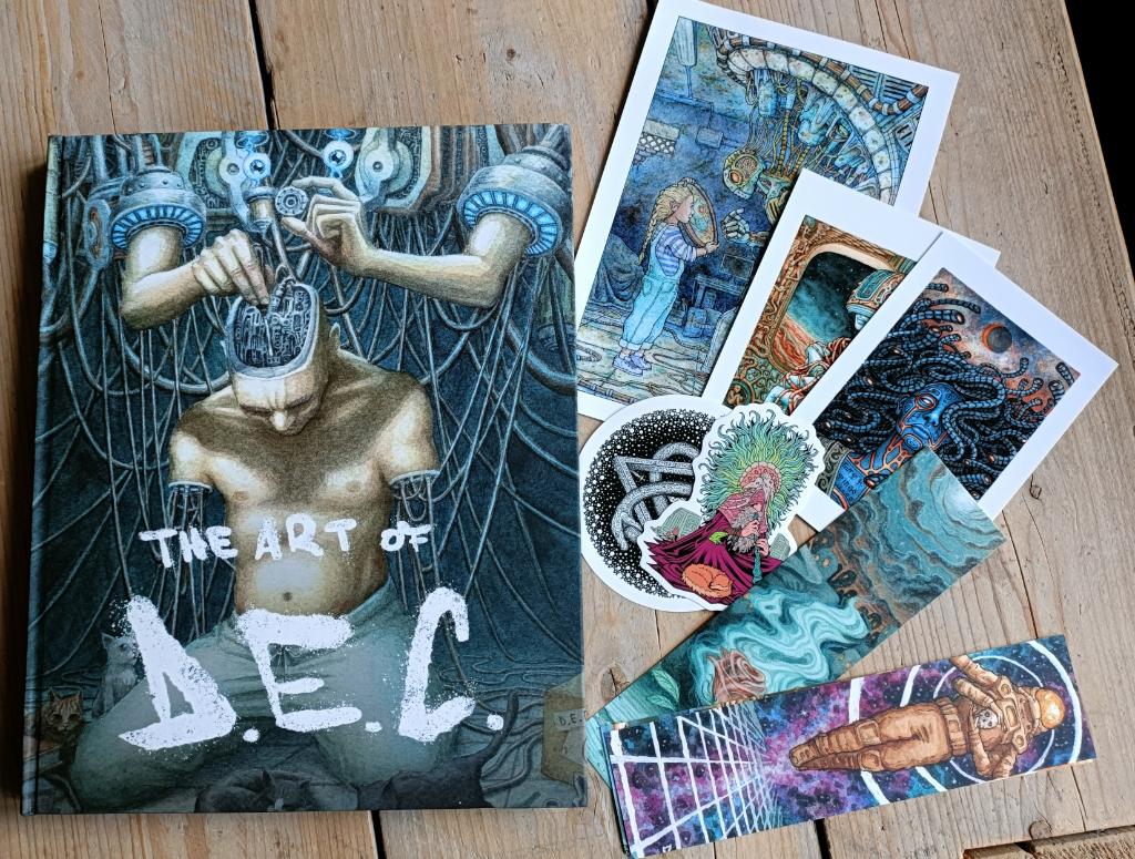 The Art of D.E.C. (Kickstarter signed hardcover edition), Davide Edoardo Cassano (D.E.C.), Ophalen of Verzenden, Zo goed als nieuw