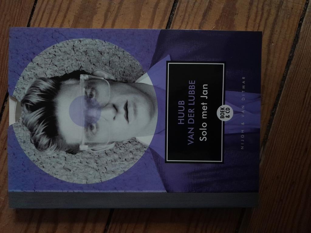 Huub van der Lubbe - Solo met Jan (gesigneerd), Boeken, Ophalen of Verzenden, Zo goed als nieuw, Huub van der Lubbe, Nederland
