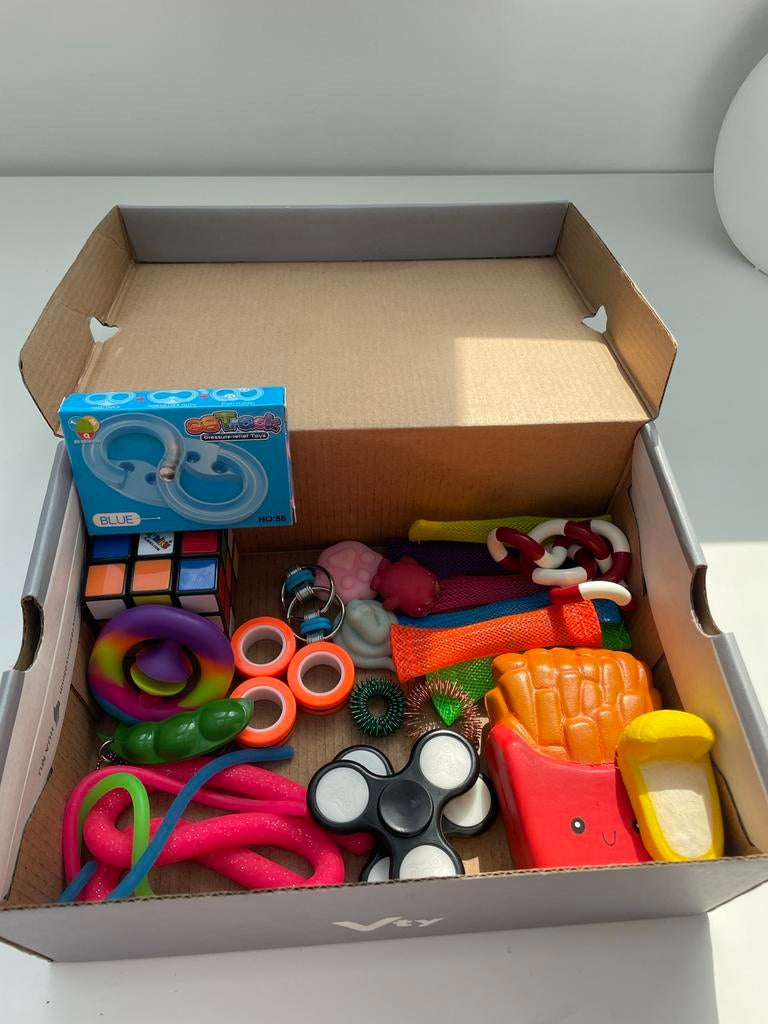 Grote Fidget Toys Verzameling - Stressvermindering Speelgoed, Kinderen en Baby's, Speelgoed | Overig, Ophalen of Verzenden, Zo goed als nieuw