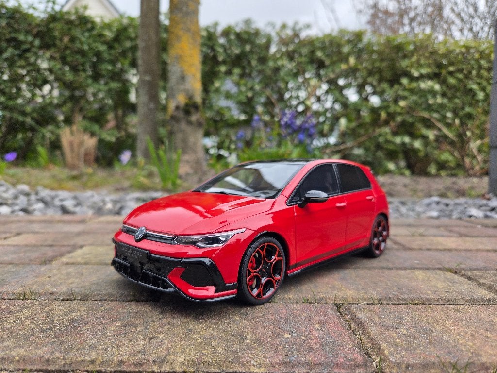Ottomobile 1:18 Volkswagen Golf 8 GTi 50th Edition (OT1322), Hobby en Vrije tijd, Ophalen of Verzenden, Nieuw, Auto, OttOMobile