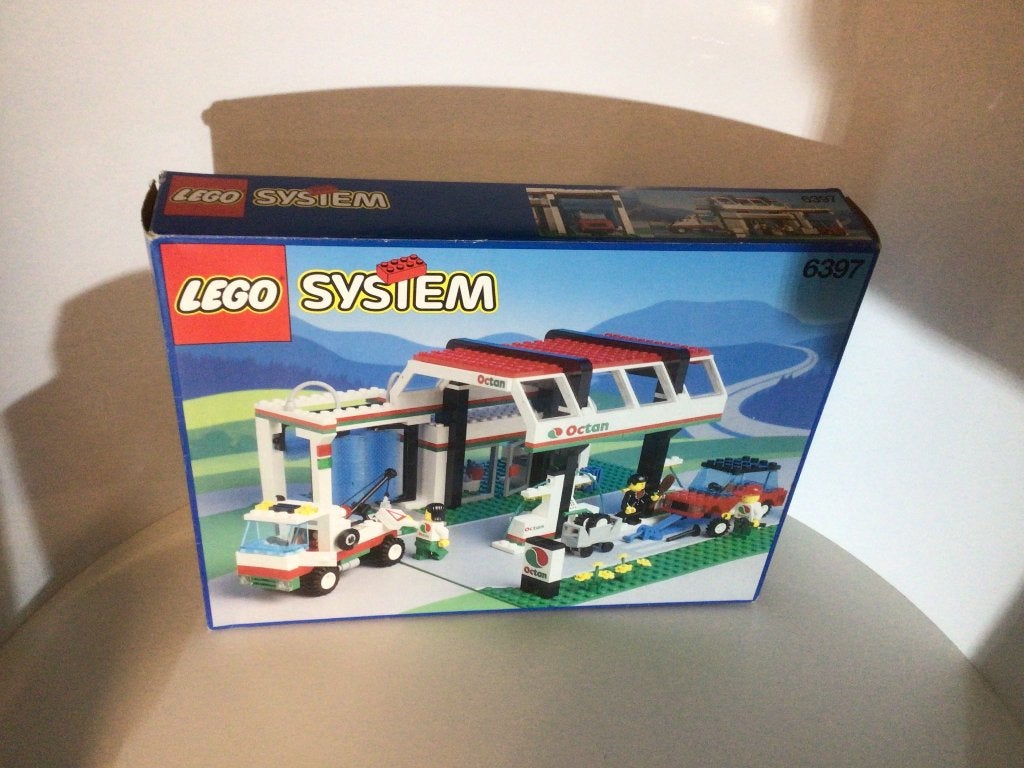 lego 6397 tankstation met wasstraat, Ophalen of Verzenden, Zo goed als nieuw