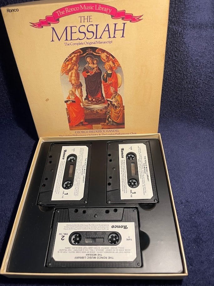 Doos met 3 Cassettes: The Messiah – Händel. Klassieke Muziek, Gebruikt, 2 t/m 25 bandjes, Klassiek, Ophalen of Verzenden