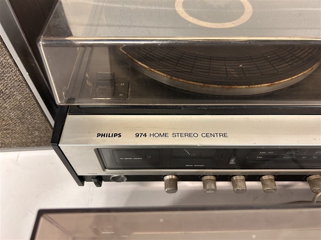 A7538. Tweemaal defect Philips platenspeler console, Ophalen, Gebruikt, Thorens