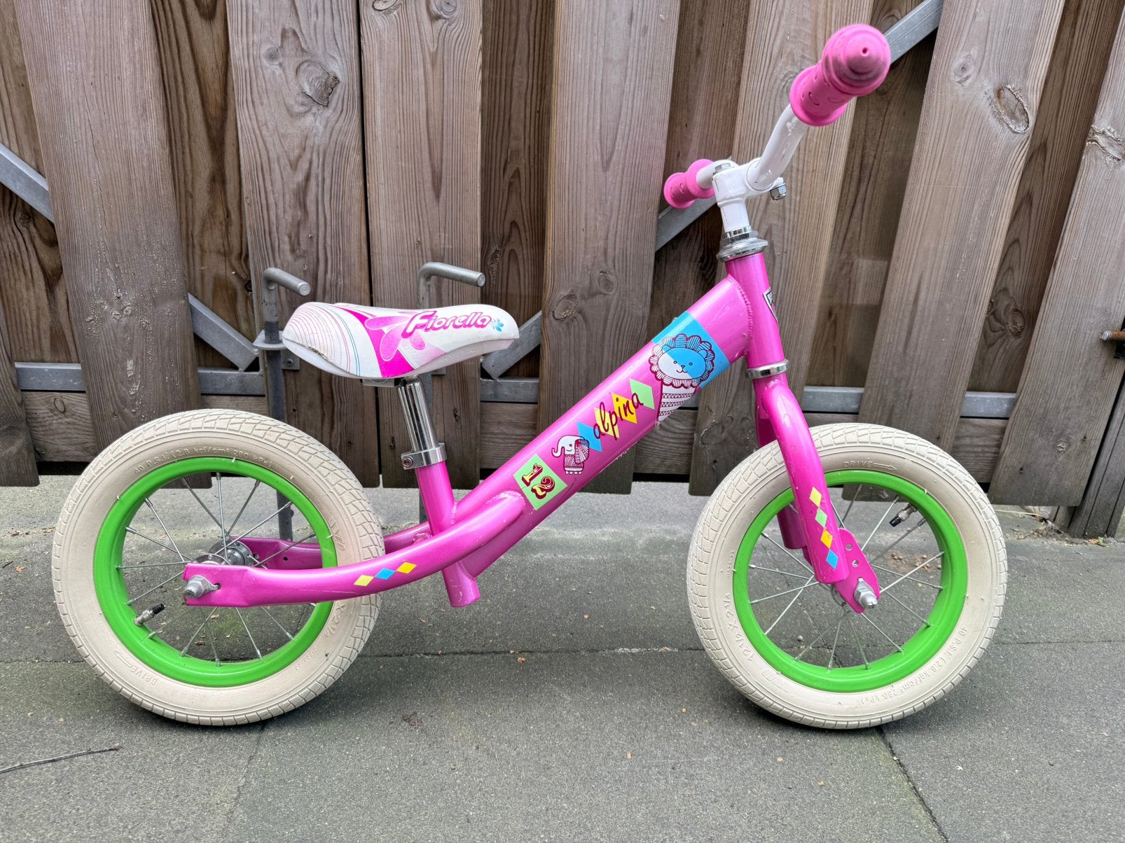 Nette Alpina Loopfiets 12” Roze, Ophalen, Zo goed als nieuw