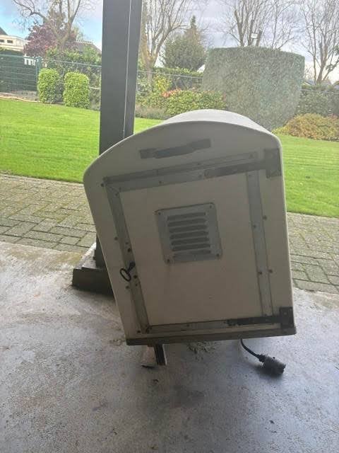 Autobench voor hond, Ophalen, Gebruikt