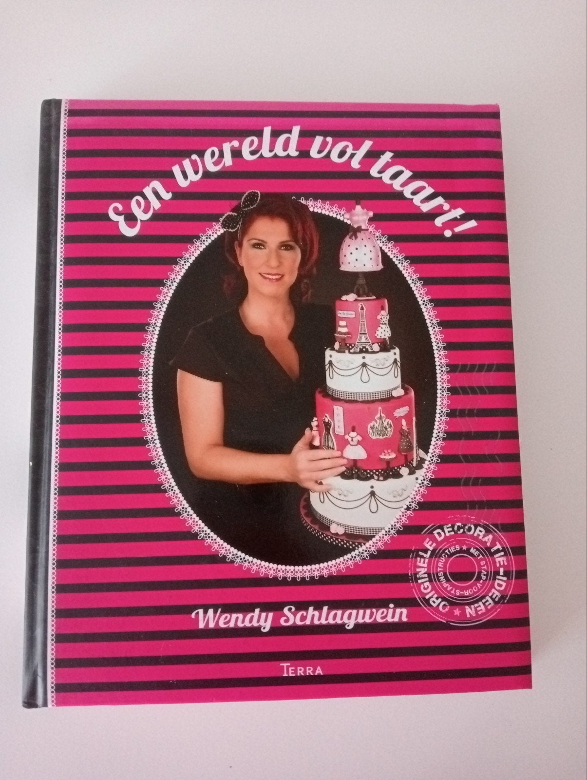 Wendy Schlagwein - Een wereld vol taart, Ophalen, Zo goed als nieuw, Wendy Schlagwein