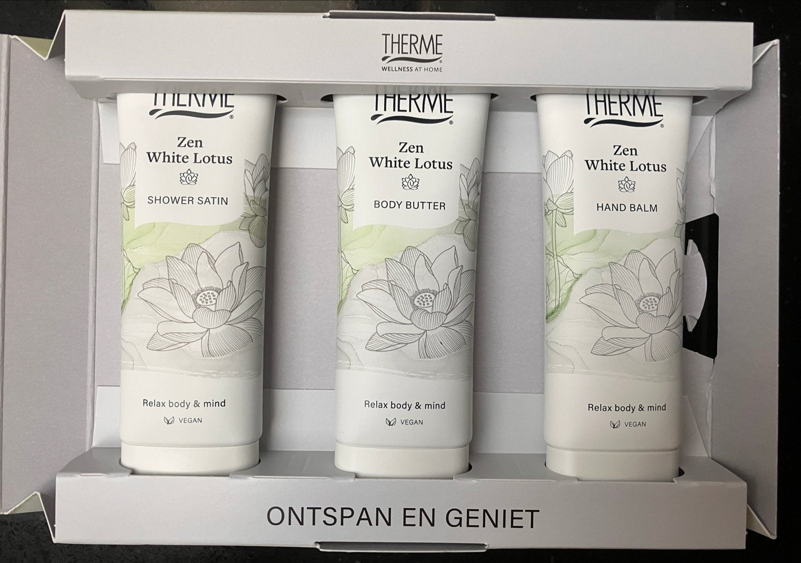 Therme Zen White Lotus Wellness Treatment Gift Set Nieuw, Sieraden, Tassen en Uiterlijk, Ophalen of Verzenden, Nieuw, Overige typen