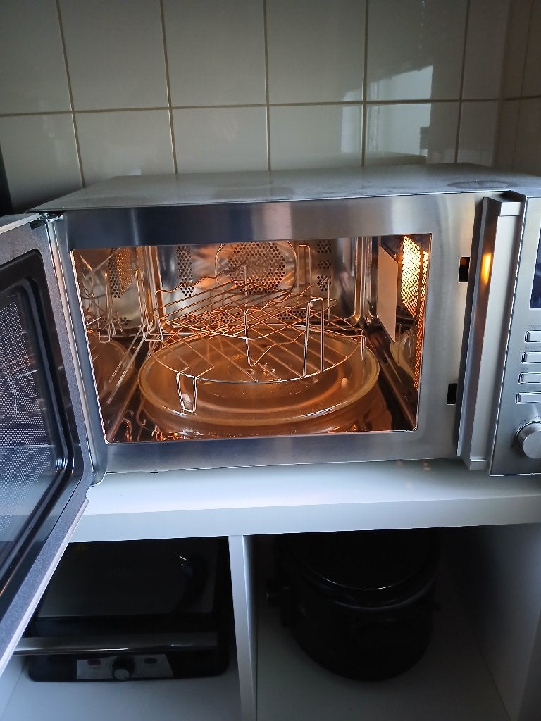 Magnetron, Witgoed en Apparatuur, Magnetrons, Ophalen, Zo goed als nieuw, Vrijstaand, Combimagnetron