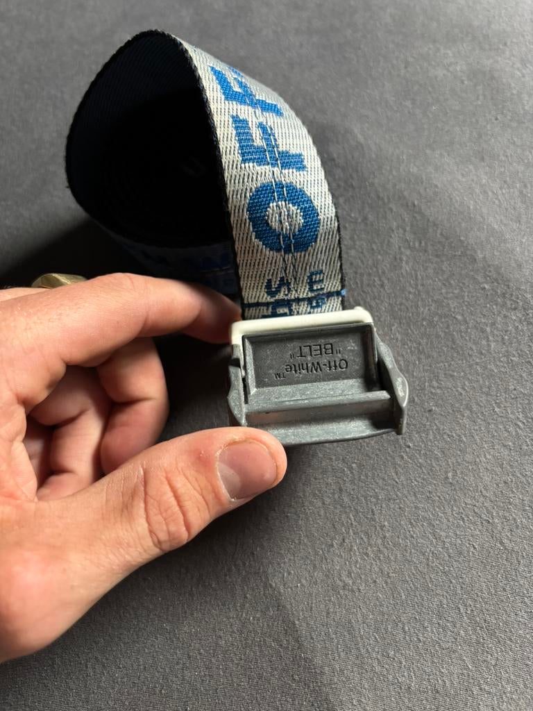 Off-White riem orgineel, Kleding | Heren, Riemen en Ceinturen, Ophalen of Verzenden, Zo goed als nieuw, Overige kleuren, 115 cm of meer